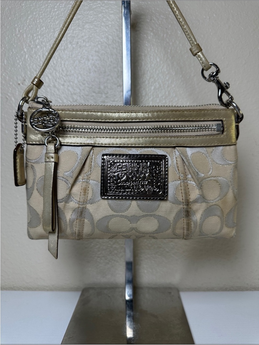Y2K Coach Poppy Signature Canvas Metallic Trim Wristlet or mini Shoulder bag